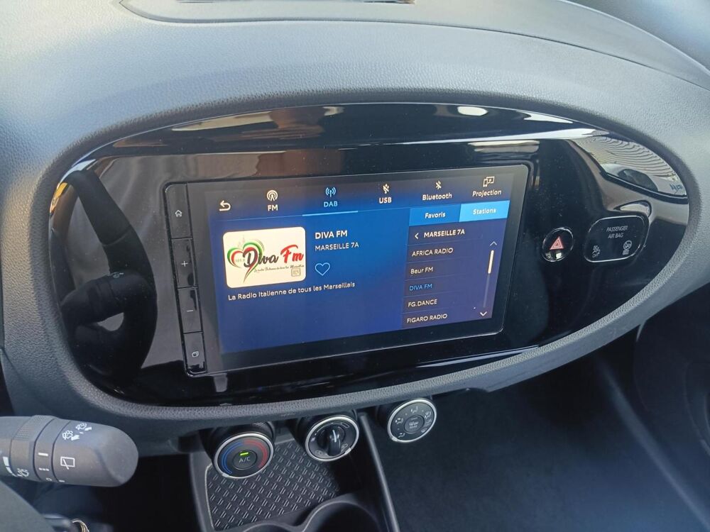 Aygo 1.0 VVT-i 72ch Dynamic S-CVT 2024 occasion 13012 Marseille