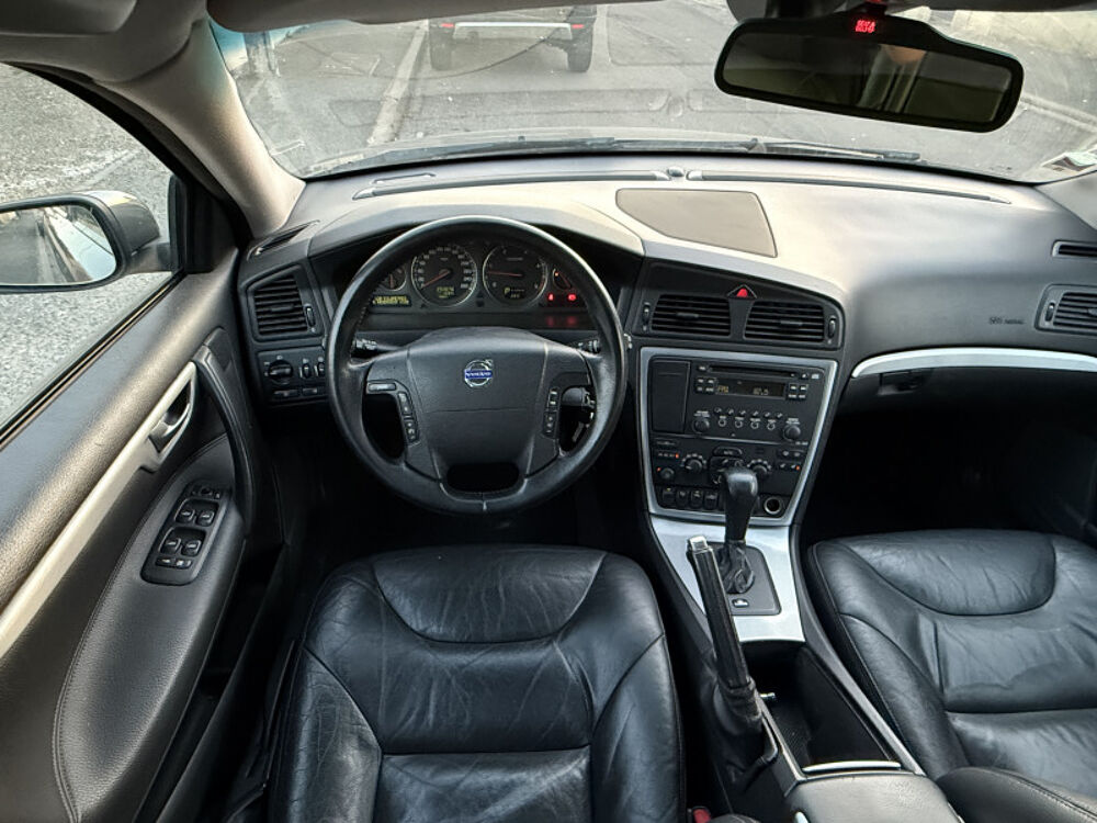V70 2.4 D 130CH SUMMUM GEARTRONIC 2005 occasion 95480 PIERRELAYE