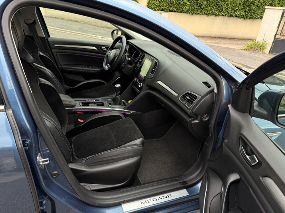 Megane IV 1.2 TCE 130CH ENERGY INTENS 2016 occasion 95480 PIERRELAYE