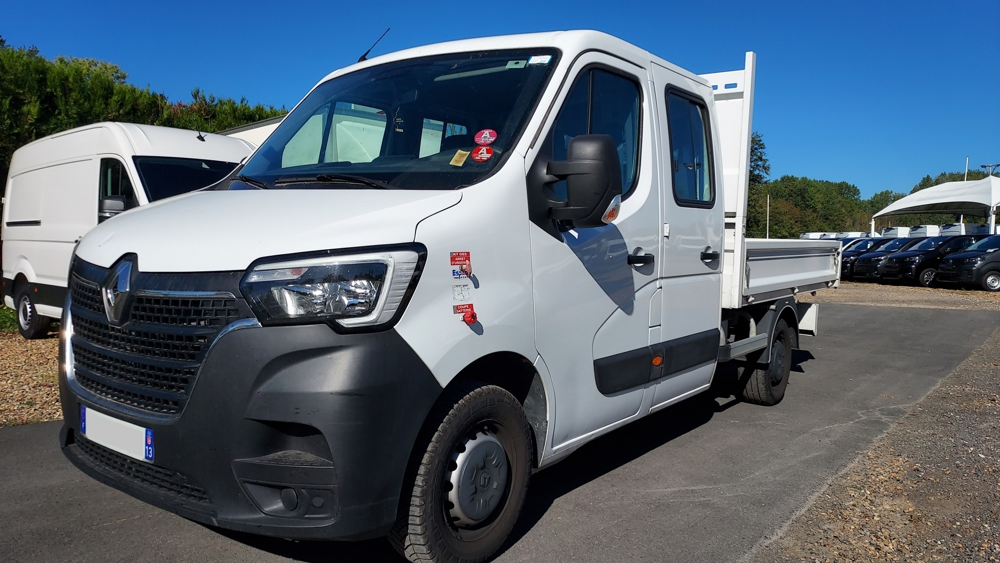 Master F3500 L2 2.3 BLUE DCI 145CH DOUBLE CABINE CONFORT EUROVI 2023 occasion 60600 Clermont
