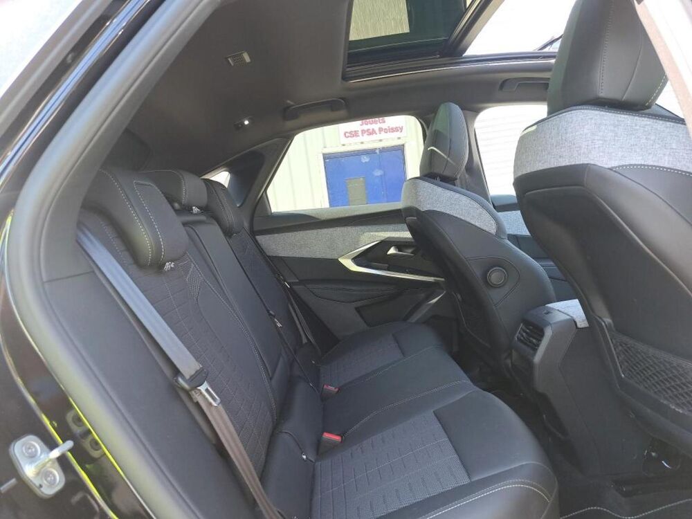 3008 1.2 Hybrid 145ch GT e-DCS6 / Toit ouvrant + Pack vision 360&deg; 2025 occasion 28500 Vernouillet