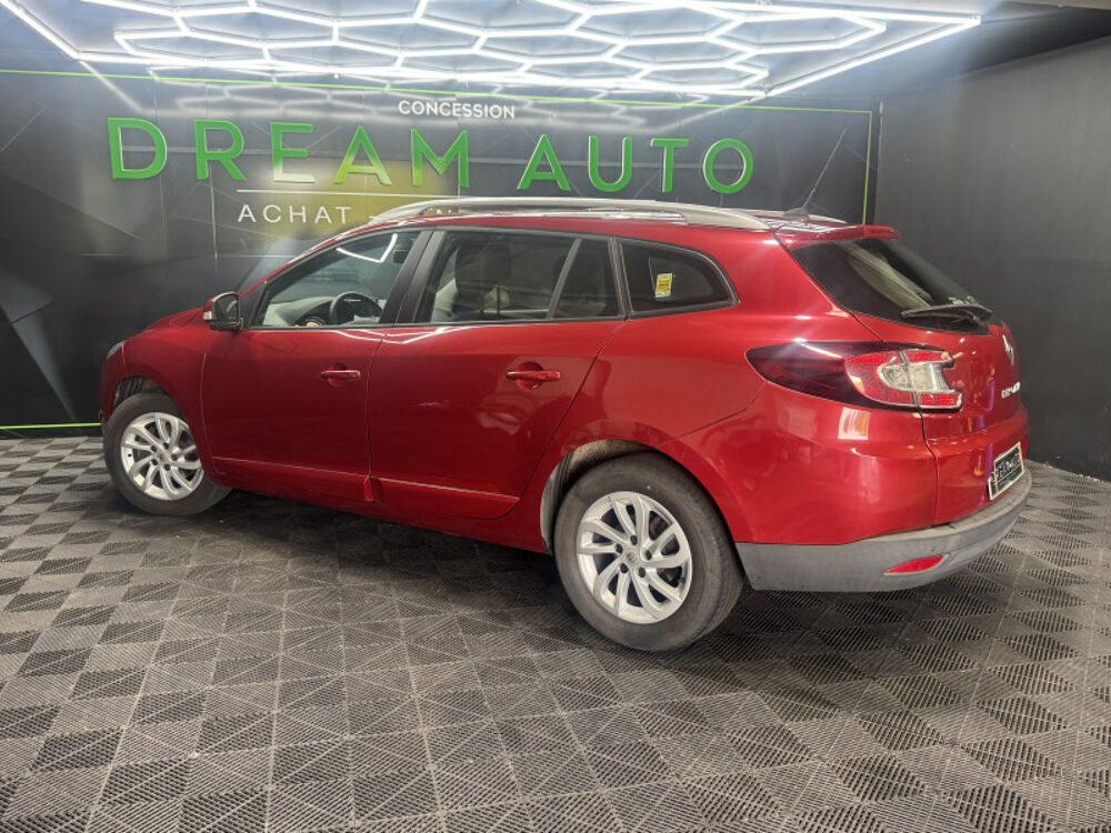 M&eacute;gane III Estate 1.5 DCI 110CH ENERGY FAP DYNAMIQUE ECO&sup2; 2013 occasion 57185 CLOUANGE