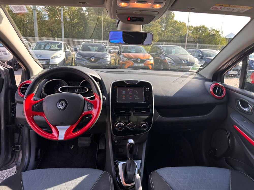 Clio IV 1.2 TCE 120CH ENERGY INTENS EDC EURO6 2015 2015 occasion 38130 ECHIROLLES