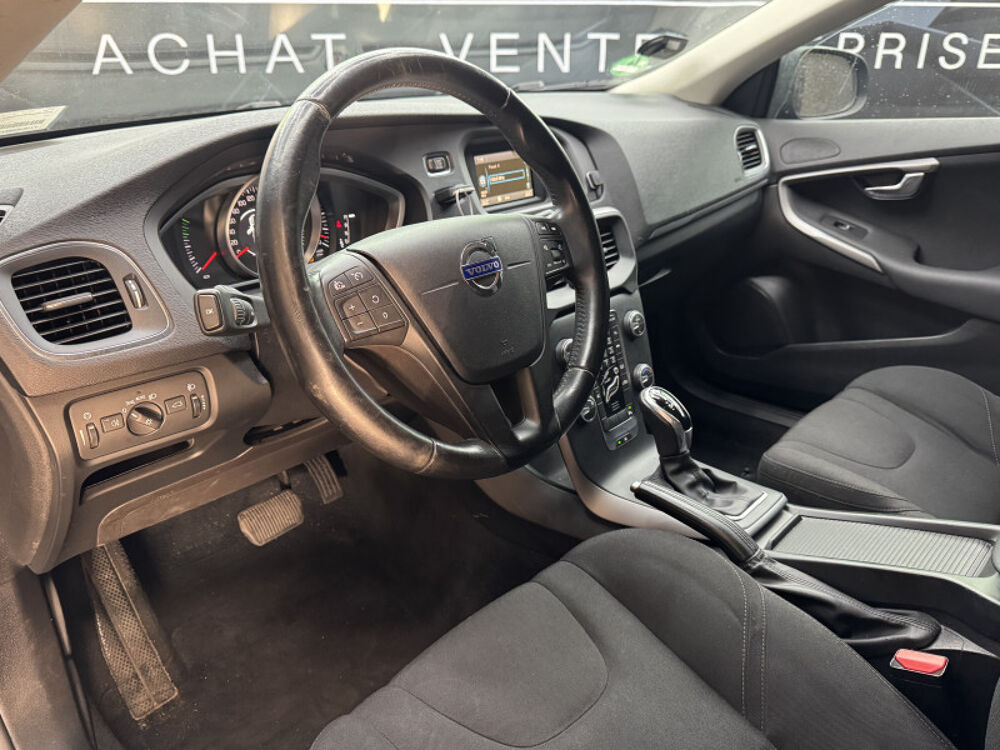 V40 D2 115CH START&STOP KINETIC POWERSHIFT 2013 occasion 57185 CLOUANGE