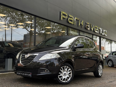 Lancia ypsilon 1.2 8V GOLD STOP&START 5P