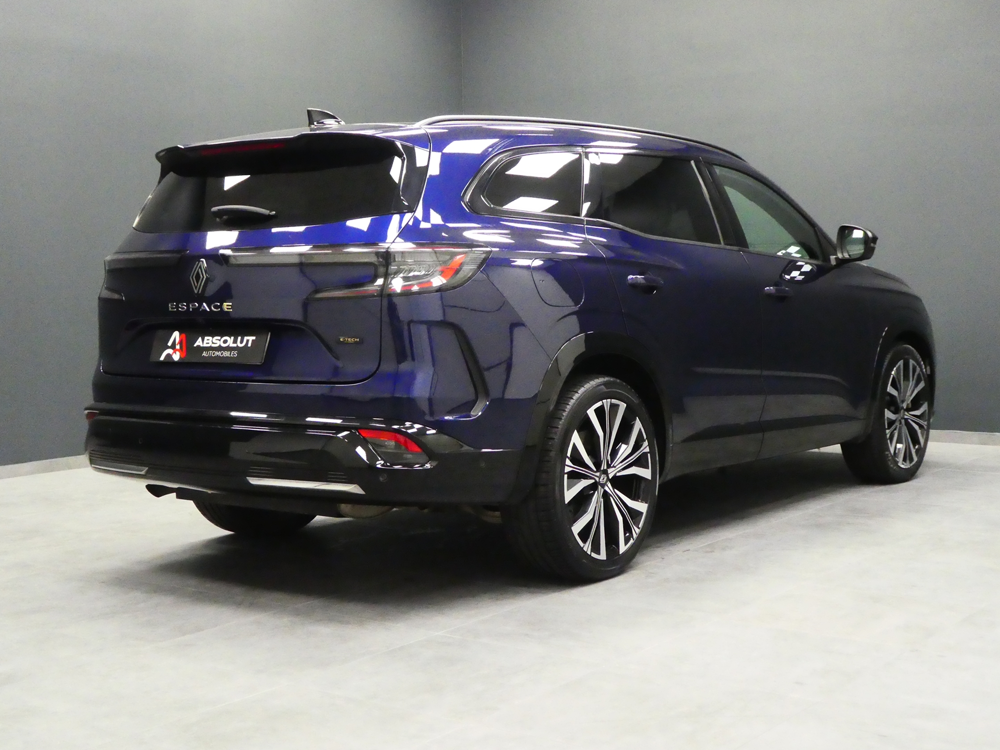 Espace 1.2 E-TECH FULL HYBRID 200CH ICONIC 2023 occasion 77100 Nanteuil-l&egrave;s-Meaux