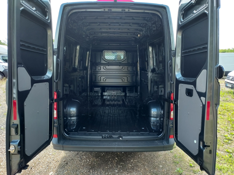 Crafter 35 L3H3 2.0 TDI 177CH BUSINESS TRACTION BVA8 2025 occasion 60600 Clermont