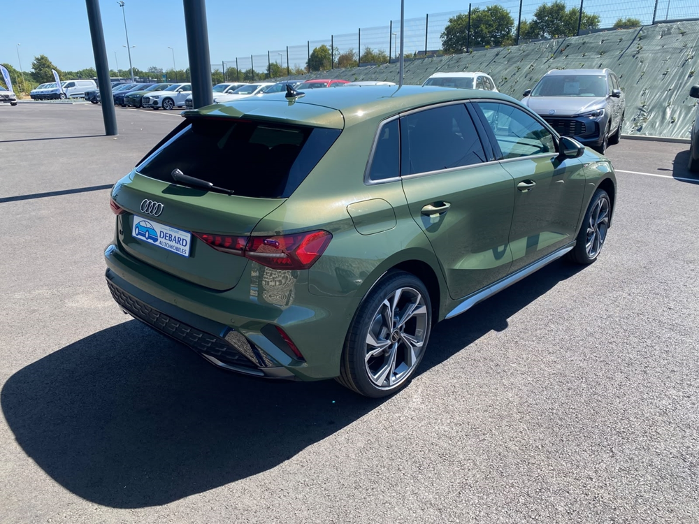 A3 1.5 TFSI 150CH HYBRIDE S LINE S TRONIC 7 2026 occasion 31670 Lab&egrave;ge