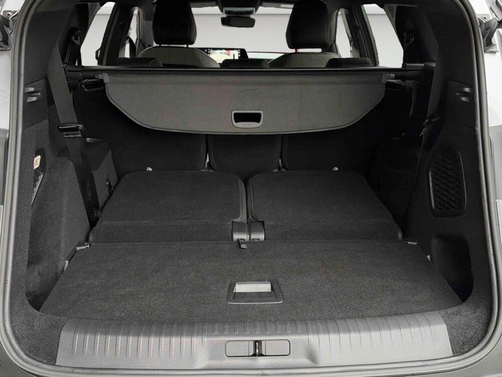 5008 Hybrid 145ch Allure e-DCS6 / Pack vision 360 & drive assist 2025 occasion 28500 Vernouillet