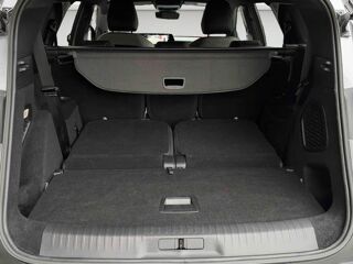 5008 Hybrid 145ch Allure e-DCS6 / Pack vision 360 & drive assist 2025 occasion 28500 Vernouillet