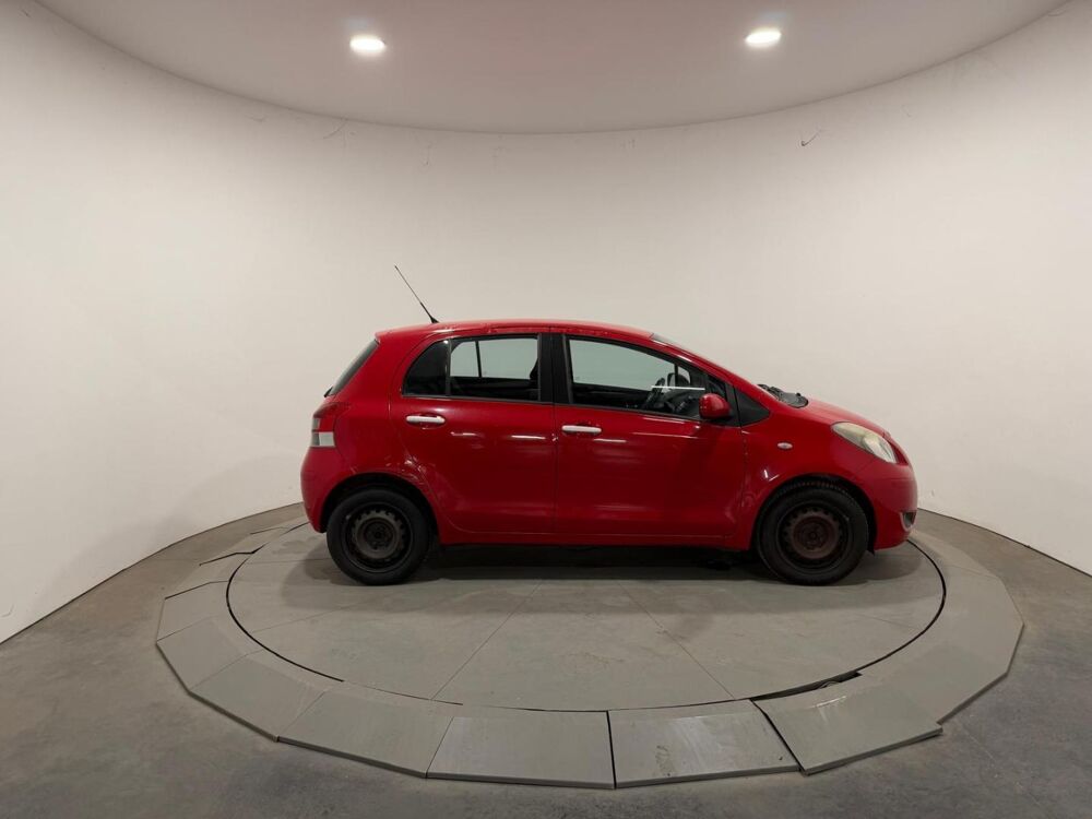 Yaris 90 D-4D Confort 5p 2011 occasion 78520 LIMAY