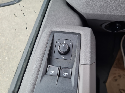 Crafter 30 L3H3 2.0 TDI 102CH BUSINESS LINE TRACTION 2019 occasion 28630 Nogent-le-Phaye