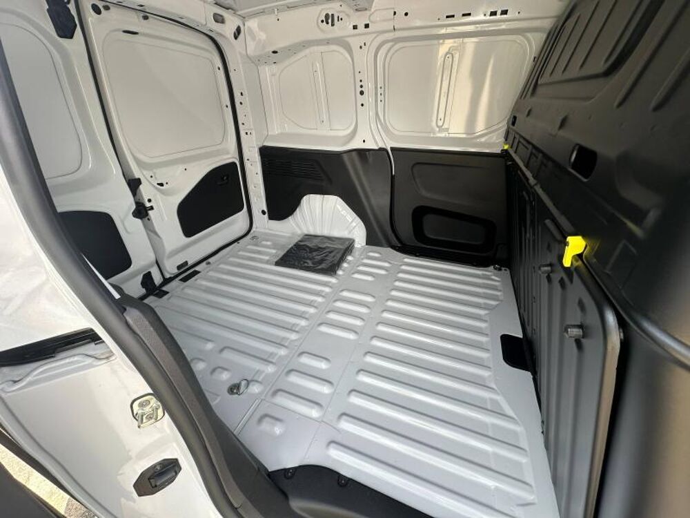 Berlingo M 650kg BlueHDi 100ch S&S Pack Premium Connect 2025 occasion 27930 Normanville