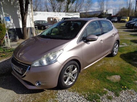 Peugeot 208 1.4 HDI FAP ALLURE 5P 2012 occasion Aucamville 31140