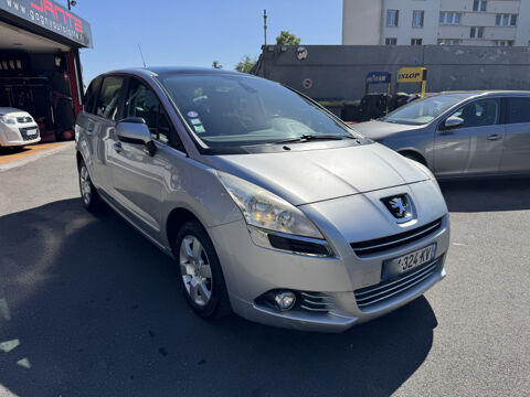 5008 1.6 THP 16V PREMIUM 7PL DANS L ETATT VOYANT MOTEUR SANS CT 2011 occasion 93220 Gagny