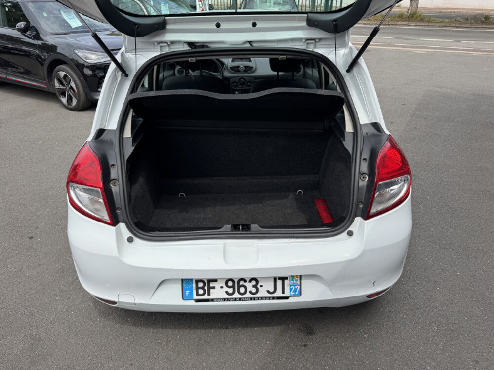 Clio III 1.5 DCI 75CH EXPRESSION CLIM ECO&sup2; 5P 2010 occasion 93220 Gagny