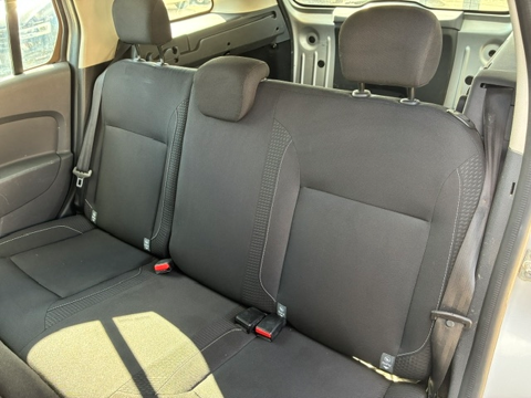 Logan 0.9 TCE 90CH SILVERLINE 2017 occasion 30360 V&eacute;z&eacute;nobres