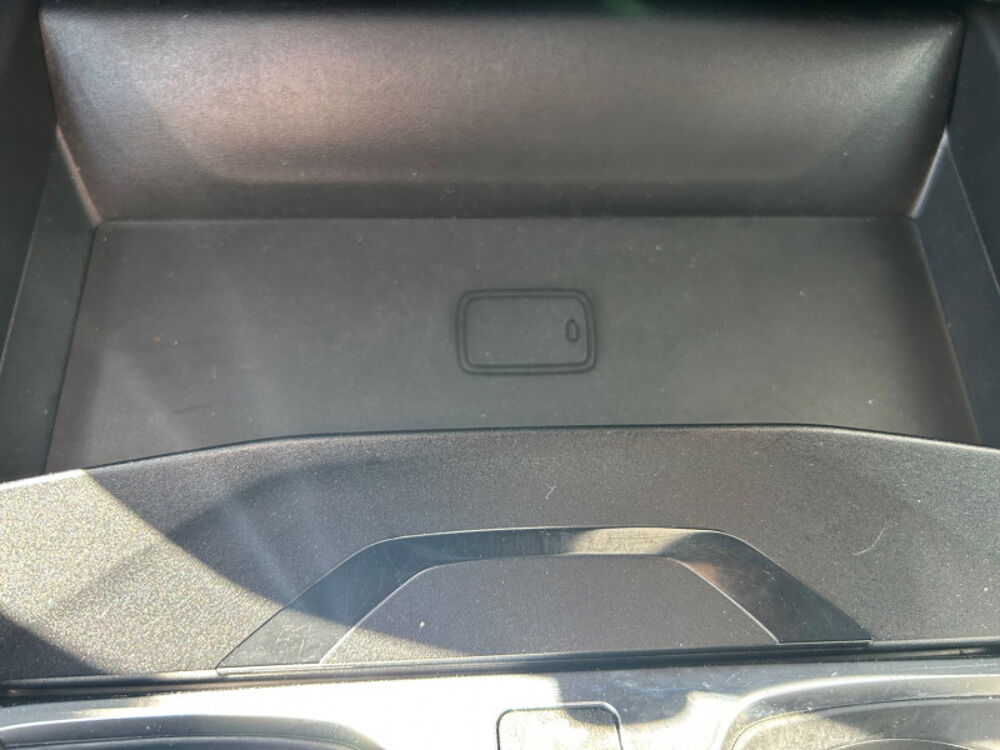 S&eacute;rie 1 (F40) 120DA XDRIVE 190CH LOUNGE 2019 occasion 38130 ECHIROLLES