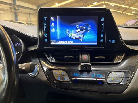 C-HR 122h Dynamic 2WD E-CVT 2017 occasion 13400 Aubagne