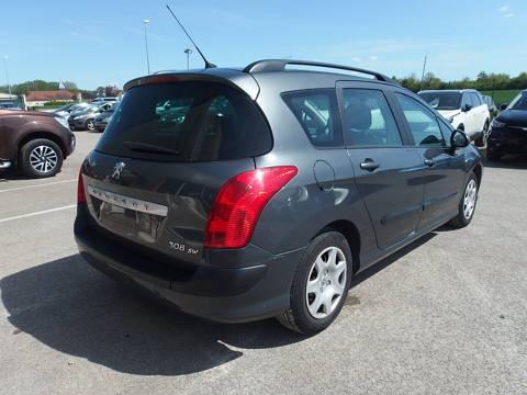 308 SW 1.6 HDI90 CONFORT PACK 2009 occasion 10600 Savi&egrave;res