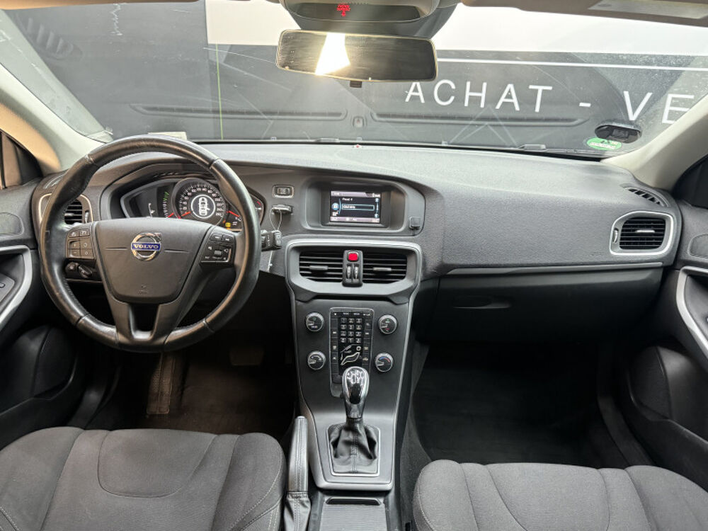V40 D2 115CH START&STOP KINETIC POWERSHIFT 2013 occasion 57185 CLOUANGE