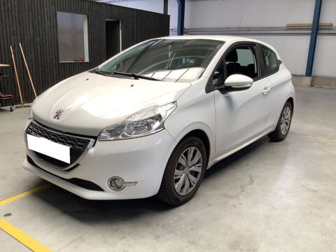Annonce voiture Peugeot 208 8700 