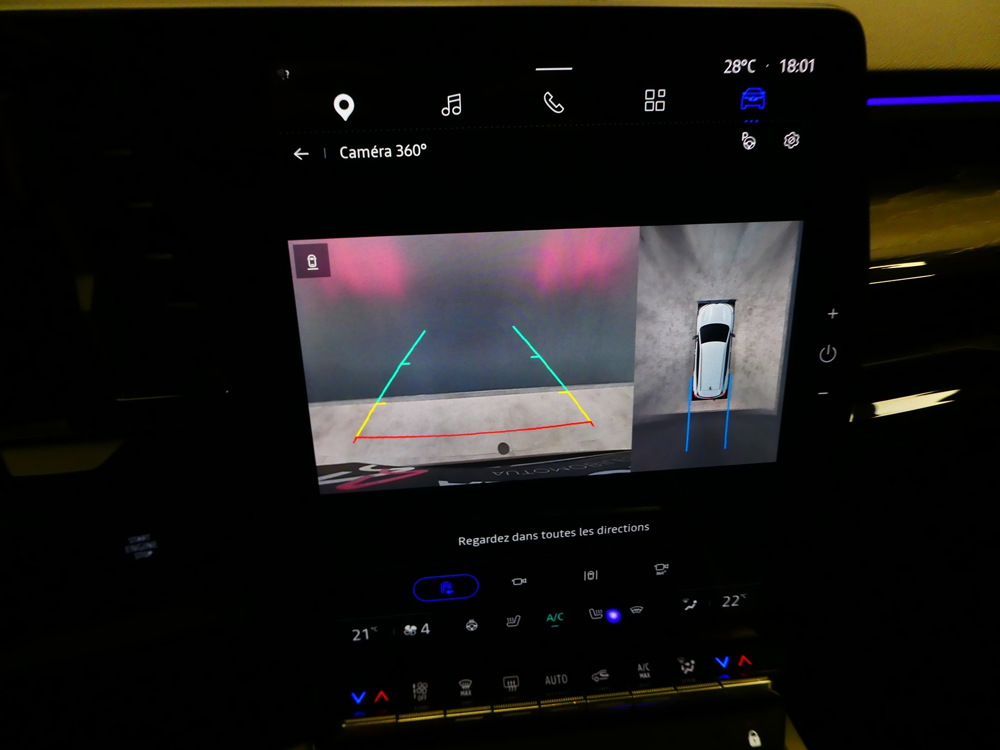 Espace 1.2 E-TECH FULL HYBRID 200CH ICONIC 2023 occasion 77100 Nanteuil-l&egrave;s-Meaux