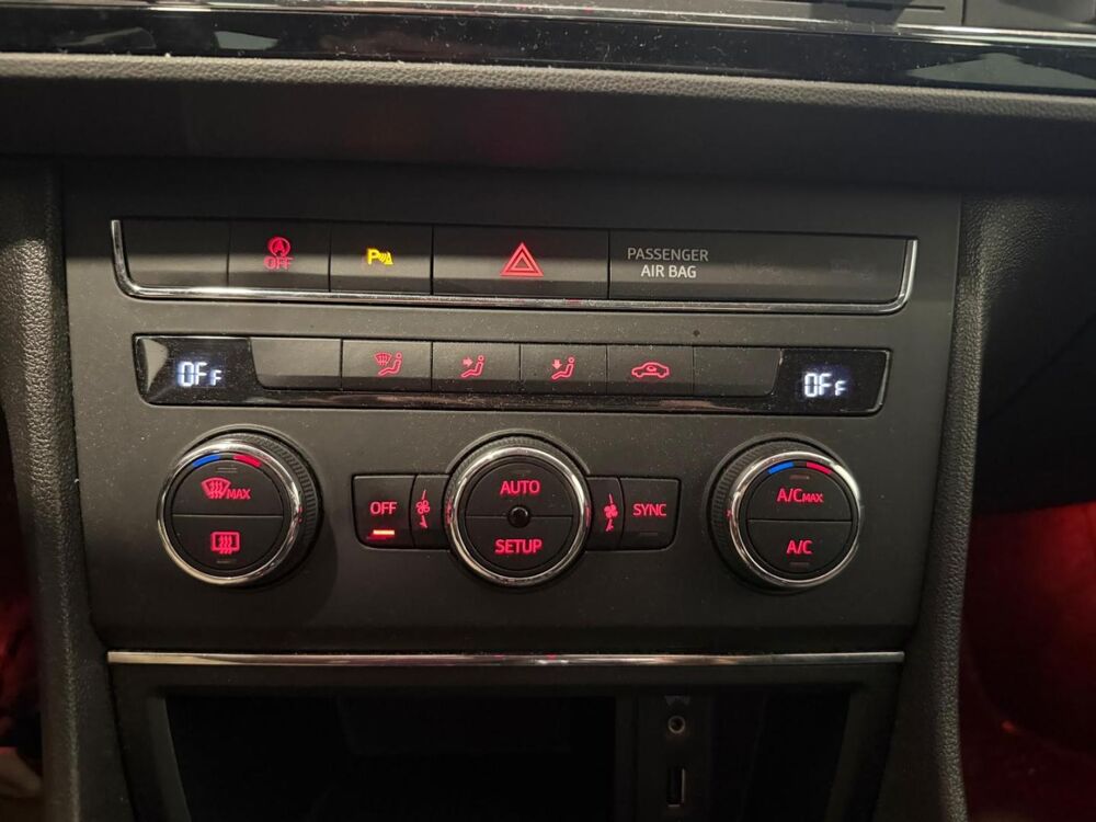 Leon 1.6 TDI 110ch FAP Style Business Start&Stop DSG 2016 occasion 78520 LIMAY