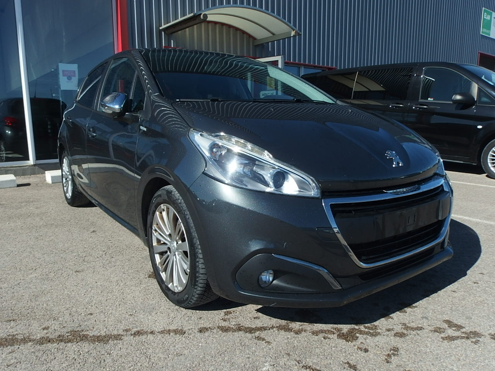 208 1.6 BLUEHDI 75CH STYLE 5P 2017 occasion 10600 Savi&egrave;res