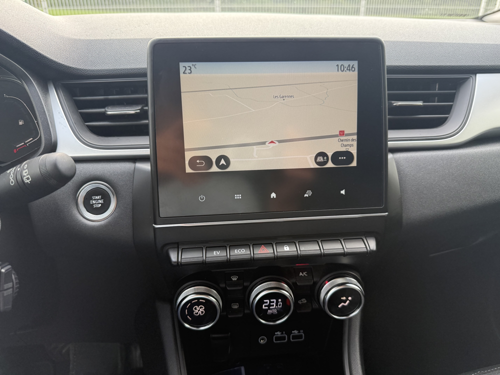 Captur 1.6 E-TECH HYBRIDE 145CH EVOLUTION 2023 occasion 26740 Les Tourrettes