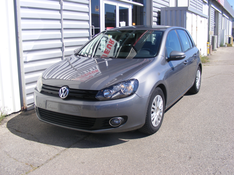 Volkswagen Golf VI 1.6 TDI 105CH BLUEMOTION FAP TRENDLINE 5P 2011 occasion Salaise-sur-Sanne 38150