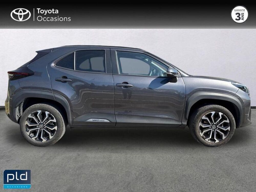 Yaris Cross 116h Design MY22 2023 occasion 13730 Saint-Victoret