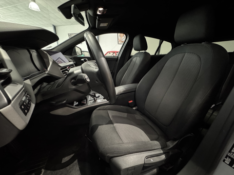S&eacute;rie 1 (F40) 116DA BUSINESS DESIGN DKG7 PLB AUTO 2022 occasion 12000 RODEZ