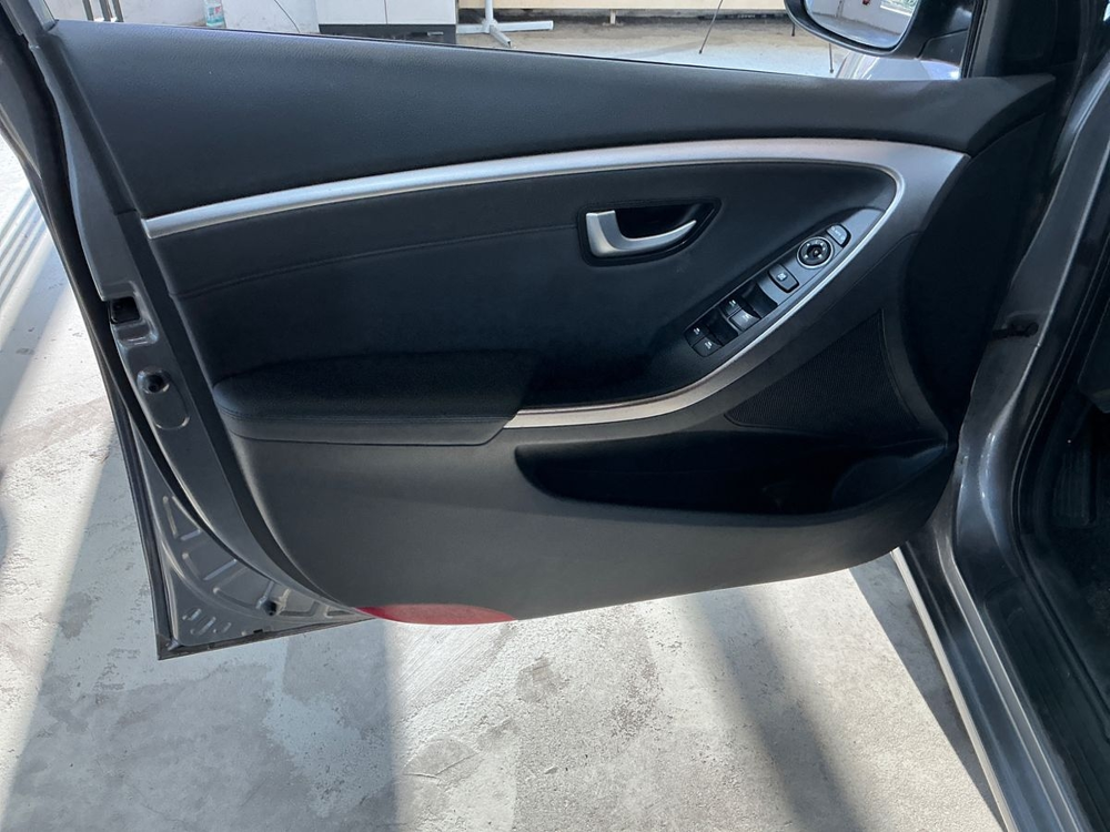 i30 1.6 CRDI 128CH PACK PREMIUM 2012 occasion 38150 Salaise-sur-Sanne
