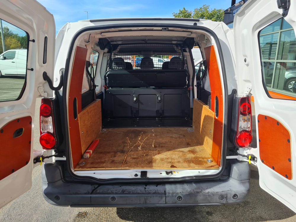 Partner LONG 1.6 BLUEHDI 100CH CABINE APPROFONDIE PRO 2018 occasion 28630 Nogent-le-Phaye