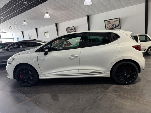 Clio IV 1.6 T 200CH RS EDC 82 800 KM PLB AUTO 2014 occasion 12000 RODEZ
