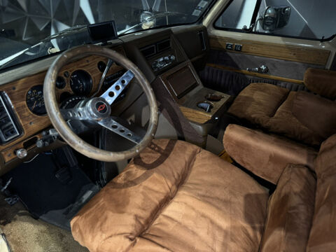  1983 occasion 63170 Aubi&egrave;re