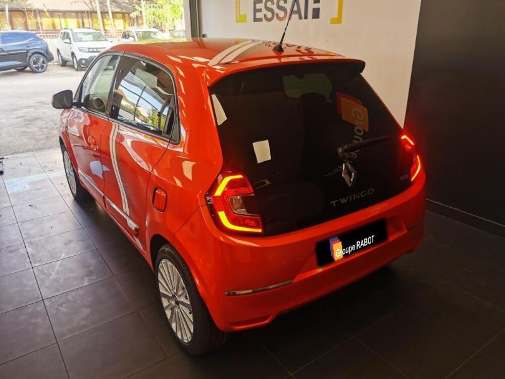 Twingo E-Tech Electric Vibes R80 Achat Int&eacute;gral - 21 2021 occasion 78300 Poissy