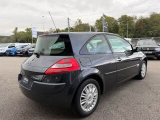 M&eacute;gane II Coup&eacute; 2.0 16V 135CH CONFORT DYNAMIQUE / KM CERTIFIE 2006 occasion 38130 ECHIROLLES