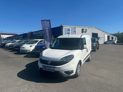 Fiat Doblo 1.6 MULTIJET 105CH 705KG PRO LOUNGE 3PLACES 2022 occasion Puymoyen 16400