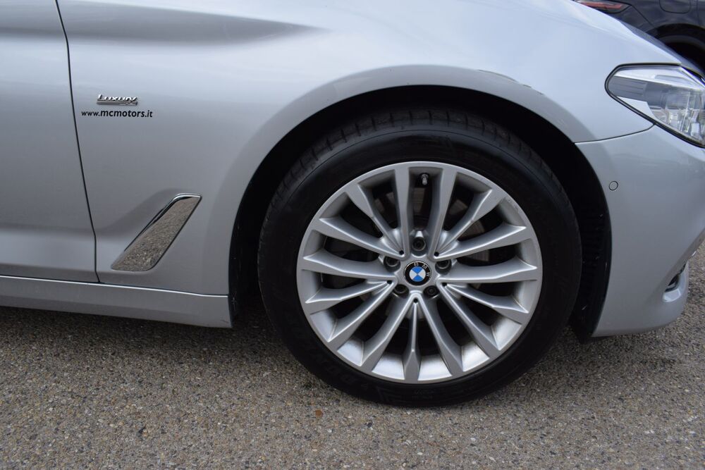 S&eacute;rie 5 (G30) 520DA XDRIVE 190CH LUXURY STEPTRONIC 2017 occasion 34740 Vendargues