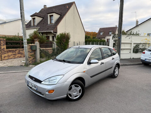 Ford focus 1.6 100CH GHIA 5P