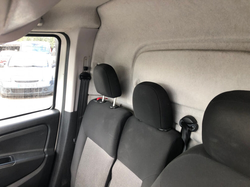 Doblo 1.6 MULTIJET 105CH 705KG PRO LOUNGE 2023 occasion 34970 Lattes