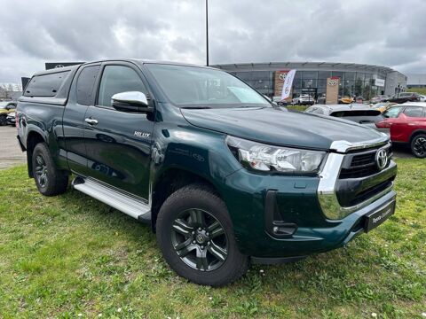 Toyota Hilux 2.4 D-4D X-Tra Cabine Légende 4WD RC21 2022 occasion Limoges 87000