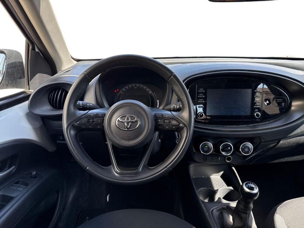 Aygo 1.0 VVT-i 72ch Dynamic MY24 2023 occasion 13300 Salon-de-Provence