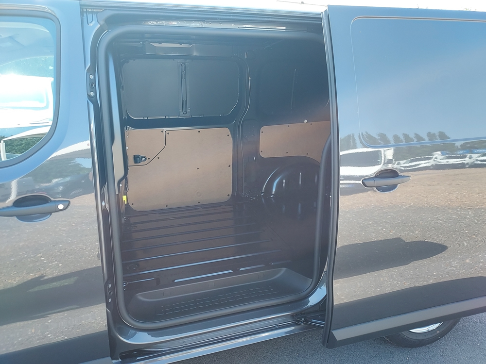 Jumpy M 2.2 DIESEL 180CH AUTOMATIQUE 2 PORTES LAT 2026 occasion 60600 Clermont