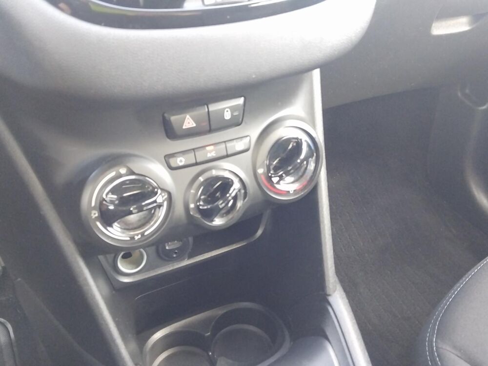 208 1.6 BlueHDi 75ch Pack Clim Nav 5p 2015 occasion 27000 &Eacute;vreux