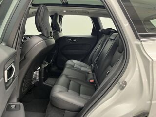 XC60 T8 AWD Recharge 310 + 145ch Inscription Business Geartronic 2022 occasion 91200 Athis-Mons