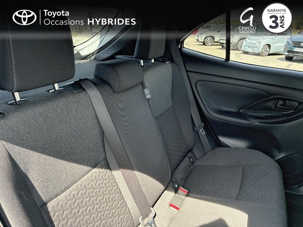 Yaris Cross 116h Design MY22 2023 occasion 84100 Orange