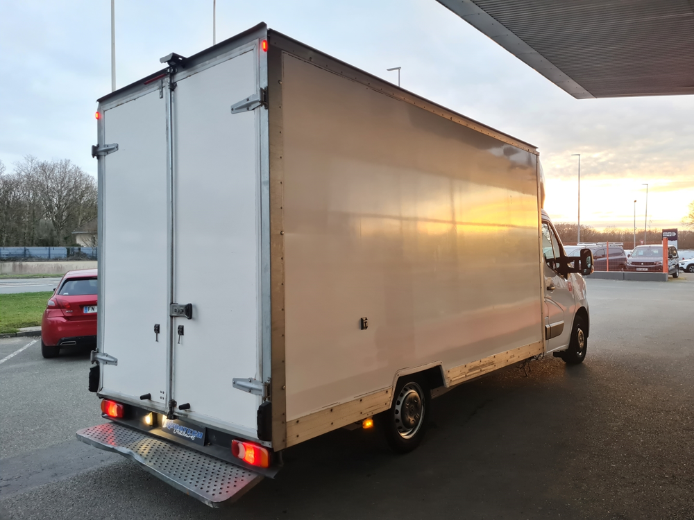 Master F3500 L2H2 2.3 BLUE DCI 145CH CONFORT EUROVI 2023 occasion 28630 Nogent-le-Phaye